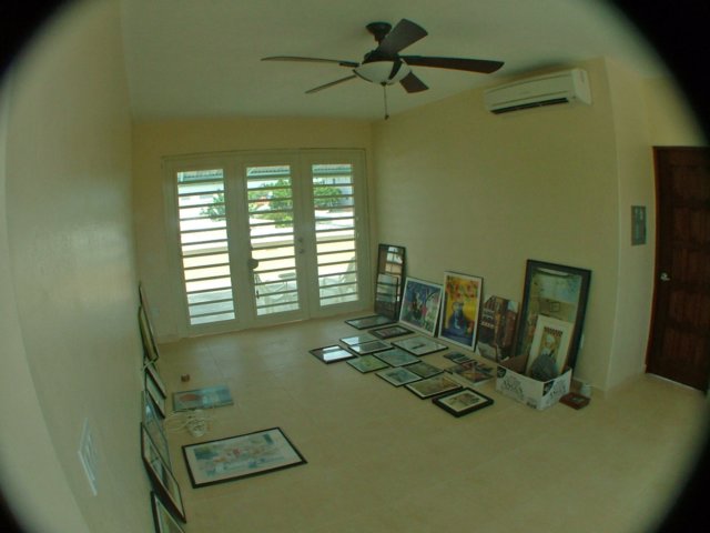 upstairslivingroom.jpg