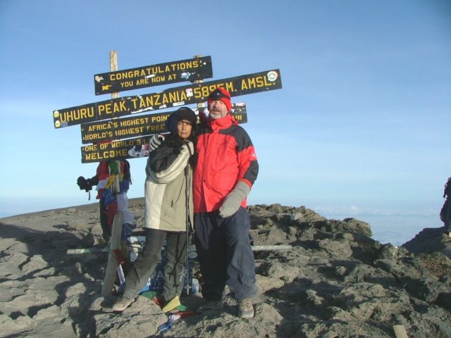 uhurupeak2.jpg