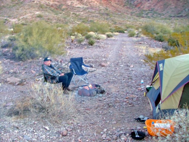 trailhead2.jpg