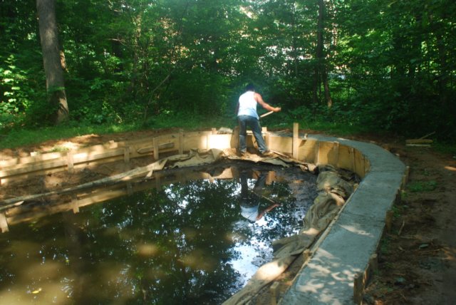 pouringtheconcrete.jpg
